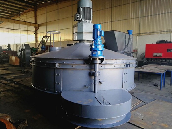 QH型強(qiáng)制式混合機(jī)